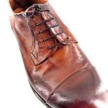 Load image into Gallery viewer, Derby en Cuir Camel