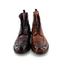 Load image into Gallery viewer, Chaussure Lacets Montante en Cuir Cognac