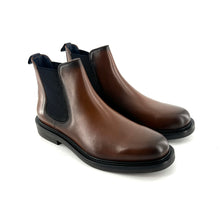 Load image into Gallery viewer, Chelsea Boots en Cuir Camel