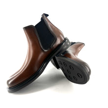 Load image into Gallery viewer, Chelsea Boots en Cuir Camel