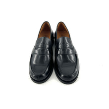 Load image into Gallery viewer, Élégant Mocassin en Cuir Noir