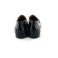 Load image into Gallery viewer, Élégant Mocassin en Cuir Noir