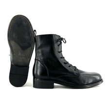 Load image into Gallery viewer, Chaussure Lacets Montante en Cuir Noir