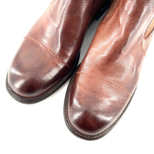 Load image into Gallery viewer, Chelsea Boots en Cuir Lavé Brucciato