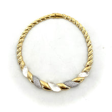 Load image into Gallery viewer, Collier AMENZA en Plaqué Or et Nacre Blanche