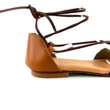 Charger l'image dans la galerie, Sandale en Cuir Camel et Poulain Imprimé "Vache"