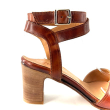 Charger l'image dans la galerie, Sandale à Talon Bride Cheville en Cuir Cognac
