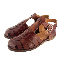 Load image into Gallery viewer, Sandale Méduse en Cuir Cognac