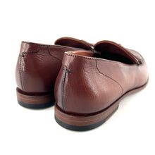 Charger l'image dans la galerie, Mocassin à Pompons en Cuir Cognac