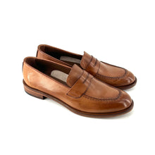 Charger l'image dans la galerie, Mocassin en Cuir Camel