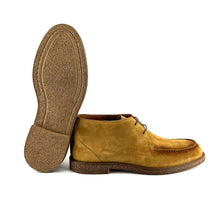 Load image into Gallery viewer, Chaussure Lacets Semi-Montante en Daim Marraca