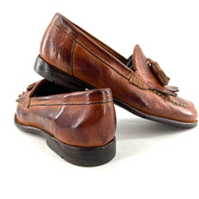 Charger l'image dans la galerie, Mocassin à Pompons et Patte Frangée en Cuir Cognac