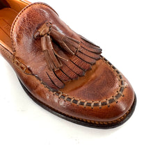 Charger l'image dans la galerie, Mocassin à Pompons et Patte Frangée en Cuir Cognac