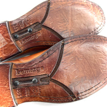 Charger l'image dans la galerie, Mocassin à Pompons et Patte Frangée en Cuir Cognac