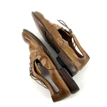 Charger l'image dans la galerie, Derby Ajouré en Cuir Corteccia
