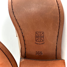 Charger l'image dans la galerie, Mocassin Patte Frangée en Cuir Blanc Cassé