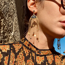 Load image into Gallery viewer, Boucles d'Oreilles pendantes MINA Onyx texturé