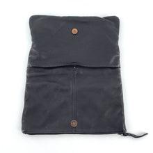 Charger l'image dans la galerie, Pochette Bandoulière Zippée Cloutée Cuir Noir