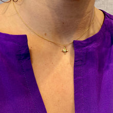 Charger l'image dans la galerie, Collier Ras-de-Cou HOPE 39cm Médaille Spinner