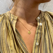 Charger l'image dans la galerie, Collier Ras-de-Cou HOPE 42cm Médaille Cruz