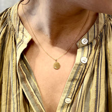 Charger l'image dans la galerie, Collier Ras-de-Cou HOPE 42cm Médaille Nude