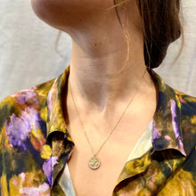 Charger l'image dans la galerie, Collier HOPE 50cm Médaille Nymphea