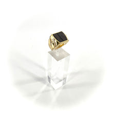 Charger l'image dans la galerie, Bague SEEMA en Onyx Noir Texturé