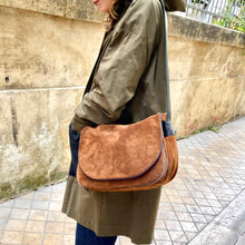 Charger l'image dans la galerie, Sac ANDREA en Daim Cognac