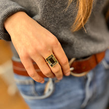 Charger l'image dans la galerie, Bague MARA en Onyx Texturé et Labradorite