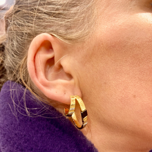 Load image into Gallery viewer, Créoles DONA en Onyx Texturé Noir