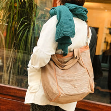 Charger l'image dans la galerie, Sac IN CITTA en Cuir Perforé Beige