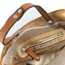 Charger l'image dans la galerie, Sac EVELYNE en Paille Enduite et Cuir Lavé Camel