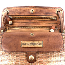 Charger l'image dans la galerie, Sac WALLET en Cuir Lavé Marron