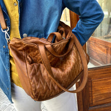Charger l'image dans la galerie, Sac SCOUT en Cuir Golden Brown