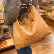 Charger l'image dans la galerie, Sac MICHELLE en Cuir Lavé Beige