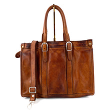 Charger l'image dans la galerie, Sac Buckle en Cuir Golden Brown