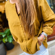 Load image into Gallery viewer, Chemise Oversize ANASTASIA en Double Gaze de Coton Lion