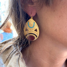 Load image into Gallery viewer, Boucles d'Oreilles MEI MM en Jaspe Rouge