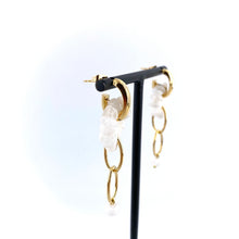 Load image into Gallery viewer, Boucles d'Oreilles YVETTE GM en Plaqué Or et Agathe Blanche