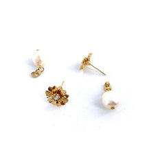 Load image into Gallery viewer, Boucles d'Oreilles XÉNON Small en Plaqué Or et Cristal