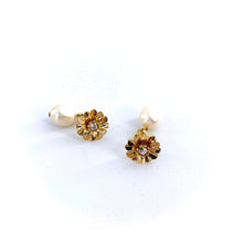 Load image into Gallery viewer, Boucles d'Oreilles XÉNON Small en Plaqué Or et Cristal