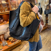 Charger l'image dans la galerie, Sac Cabas en Cuir Noir