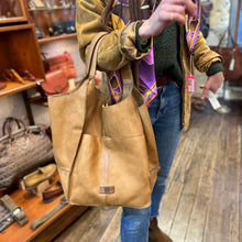 Charger l'image dans la galerie, Sac Cabas en Cuir Beige