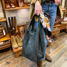 Charger l'image dans la galerie, Sac Cabas en Cuir Vert