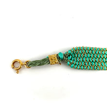 Load image into Gallery viewer, Bracelet Manchette Tissée en Fil de Satin Turquoise et Chaine en Plaqué Or