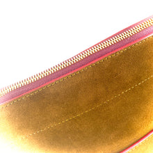 Charger l'image dans la galerie, Sac GABY en Veau Velours Couleur Mousse