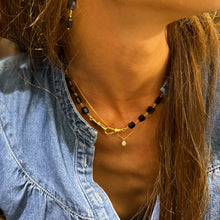 Charger l'image dans la galerie, Collier LENNY en Spinelle Noire et PLaqué Or