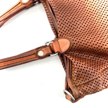 Charger l'image dans la galerie, Sac OUTDOOR en Cuir Perforé Caramel