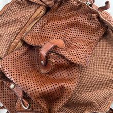 Charger l'image dans la galerie, Sac PLAZA en Cuir Perforé Caramel