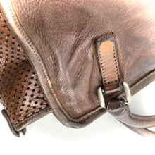 Charger l'image dans la galerie, Sac ALGHERO en Cuir et Cuir Perforé Oak Brown